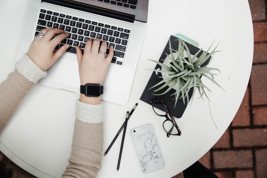 Photo Desk lamp: Illumination, Workspace