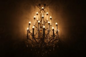 Photo luxury hotel chandelier