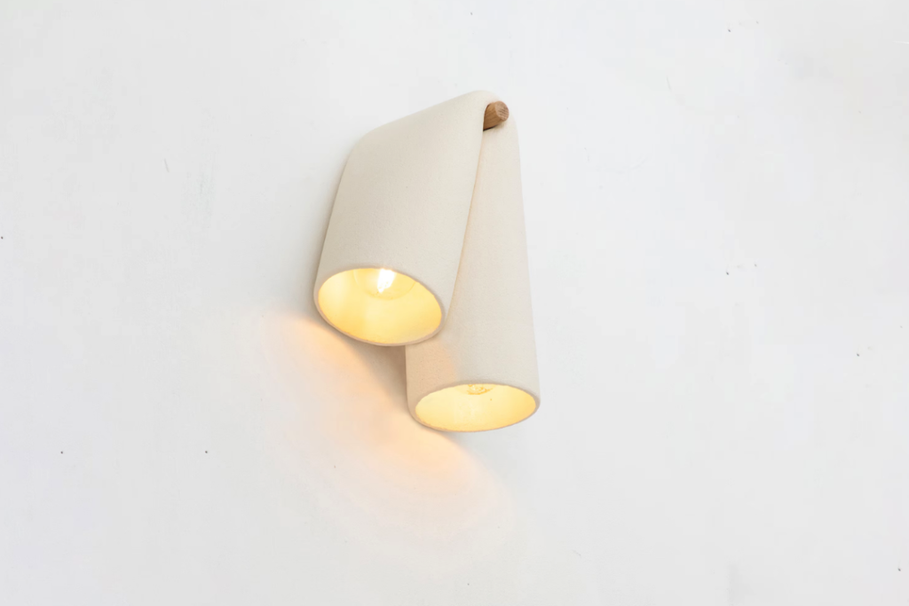 Sutil iluminación con aplique de cerámica minimalista